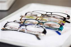 Gafas con las que la DGT te puede sancionar